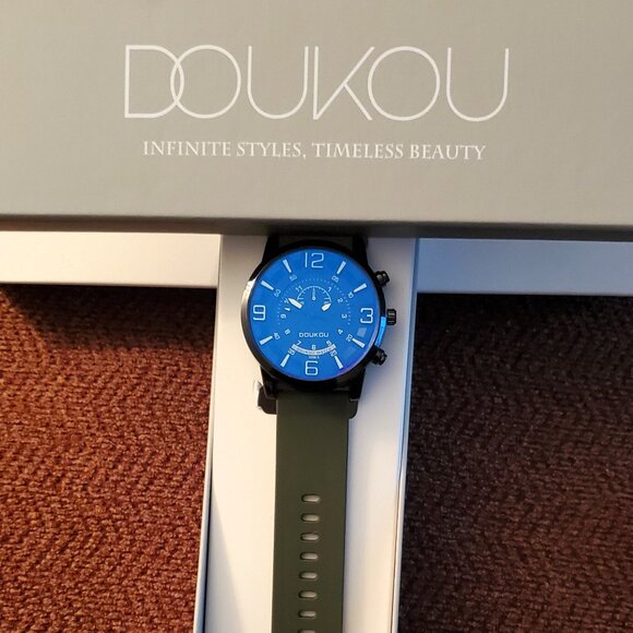 DOUKOU Other - (SOLD ON EBay) DOUKOU Men's Watch~ Analog- Sapphire Glass- 3D Numeral Dial